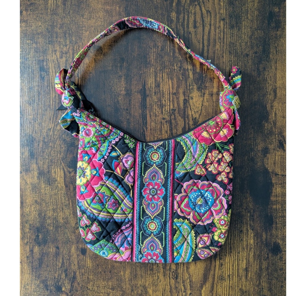 Vera Bradley Shoulder Bag Symphony in Hue Paisley Quilted Purse Colorful Light